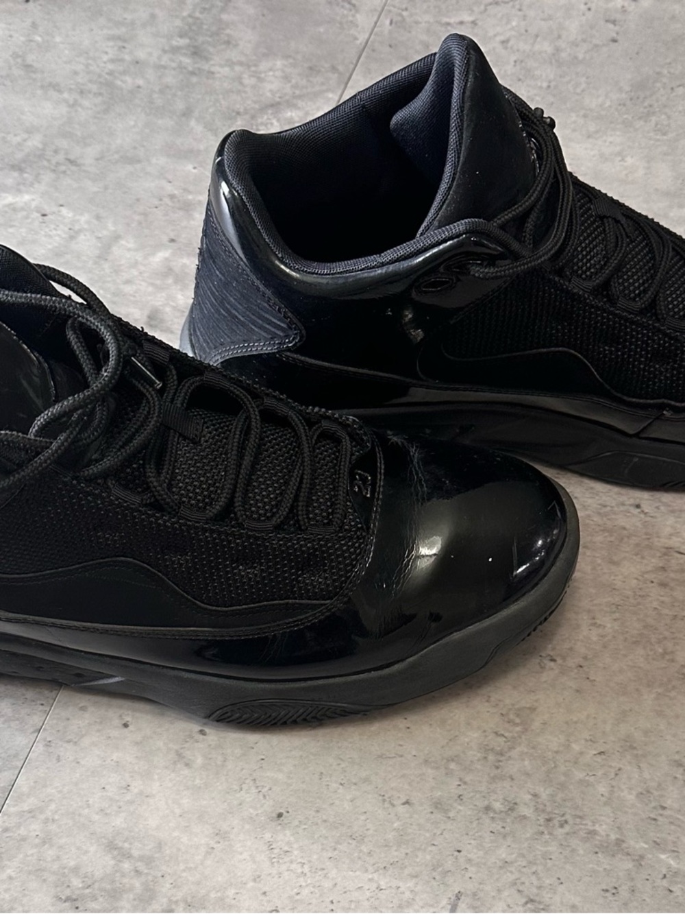 Nike Air Jordan Black Sneakers CK6636-005 Men’s Size 12 Triple Black Athletic S - Picture 6 of 7